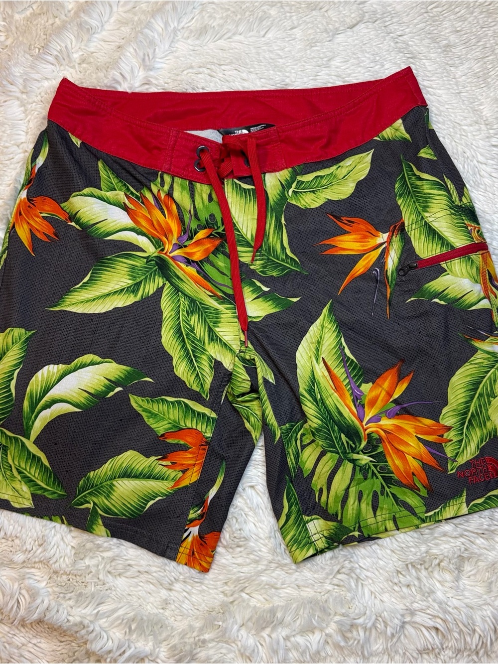 The North Face Men's Red Tropical Floral board shorts 32” waist no liner